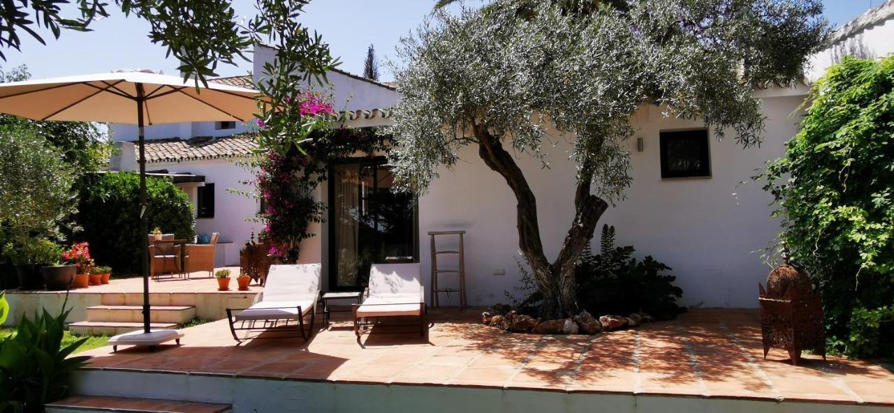 Roca Verde, Boutique Bed & Breakfast (Adults Only) アラウリン・デ・ラ・トレ エクステリア 写真
