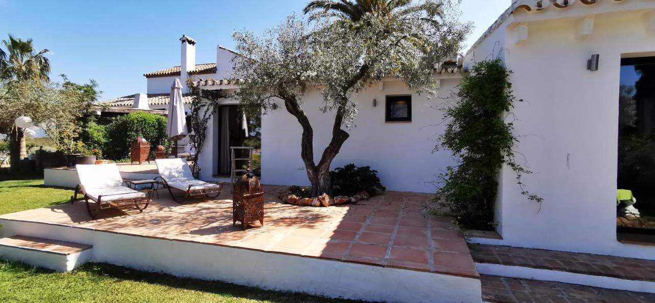 Roca Verde, Boutique Bed & Breakfast (Adults Only) アラウリン・デ・ラ・トレ エクステリア 写真