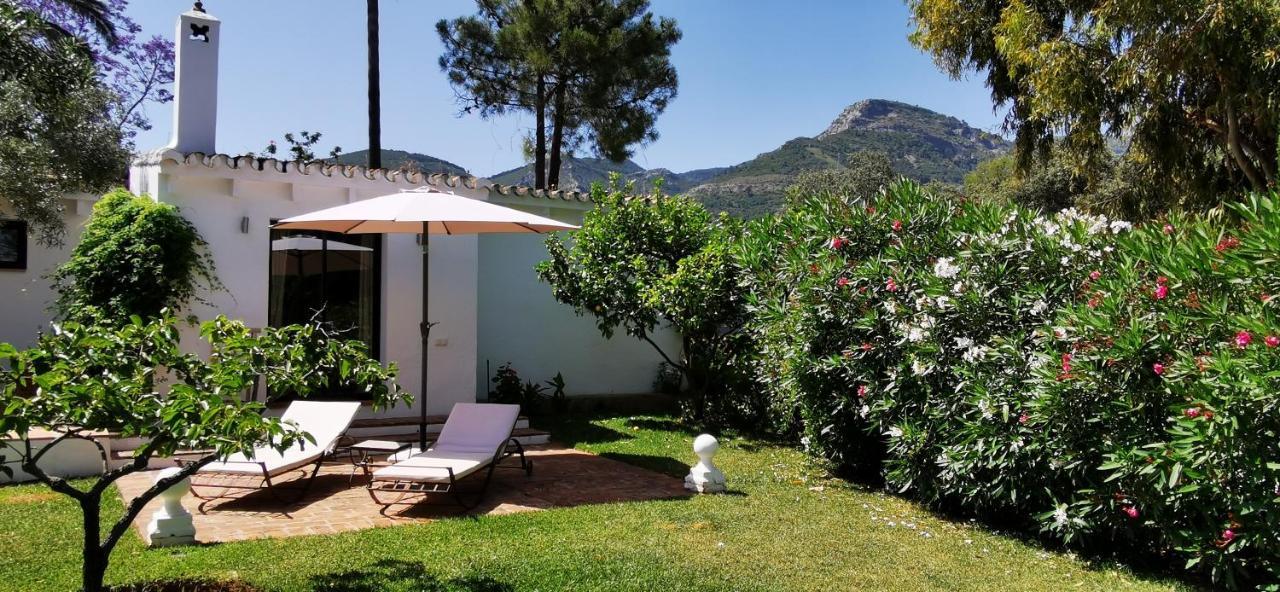 Roca Verde, Boutique Bed & Breakfast (Adults Only) アラウリン・デ・ラ・トレ エクステリア 写真