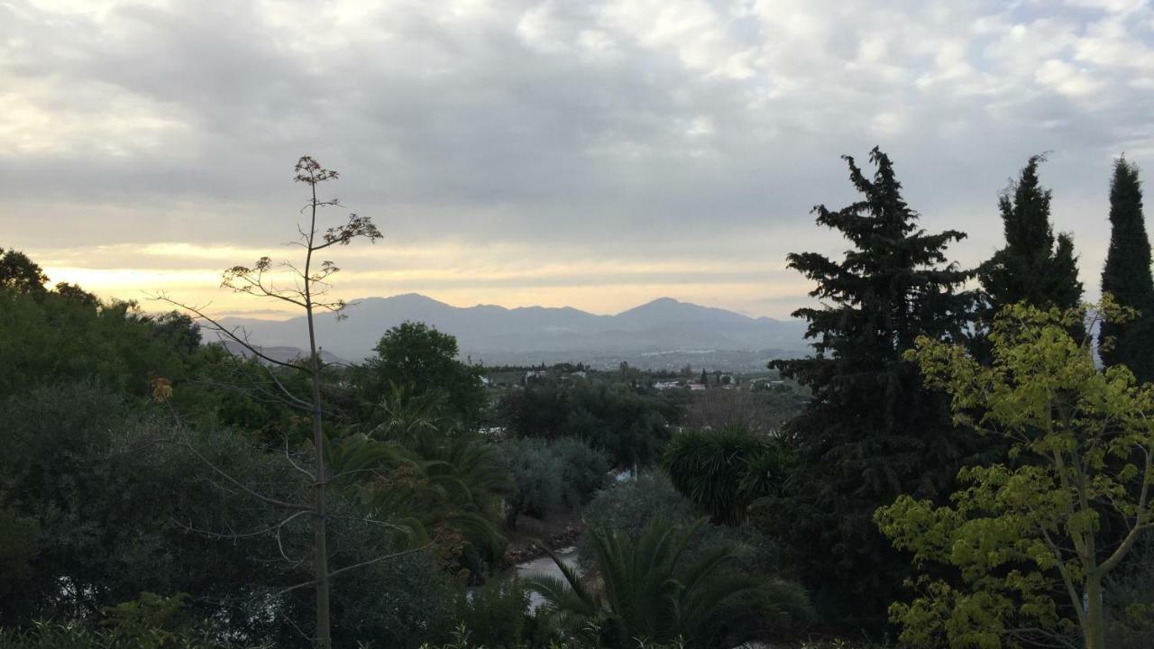 Roca Verde, Boutique Bed & Breakfast (Adults Only) アラウリン・デ・ラ・トレ エクステリア 写真